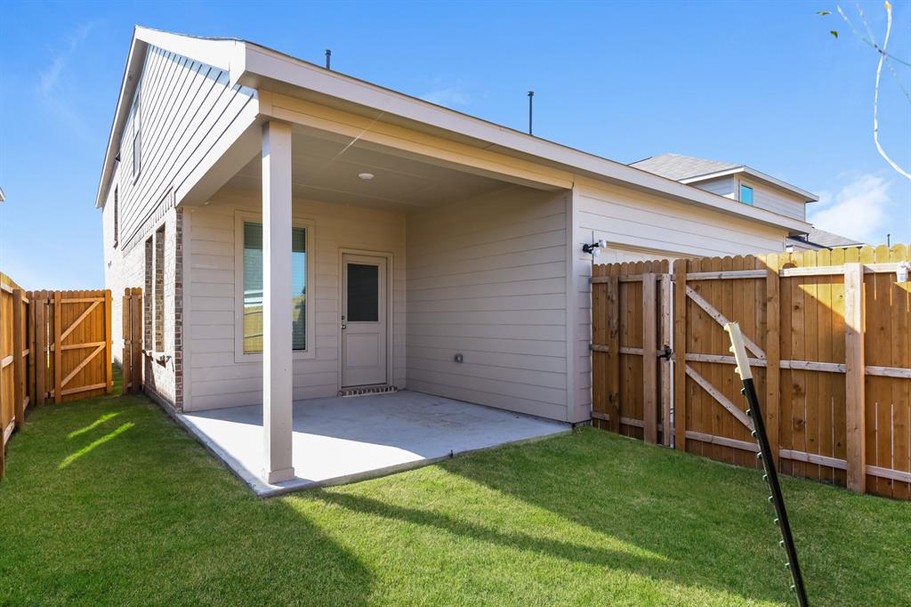 Northpointe Ph 6 - Residential Lease