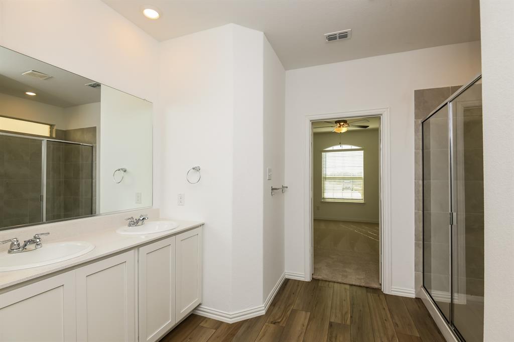 Northpointe Ph 6 - Residential Lease