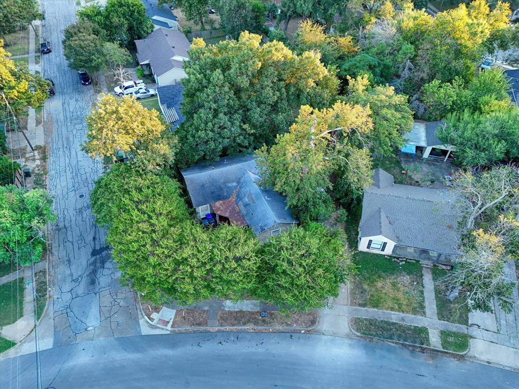 3412 Brook Circle