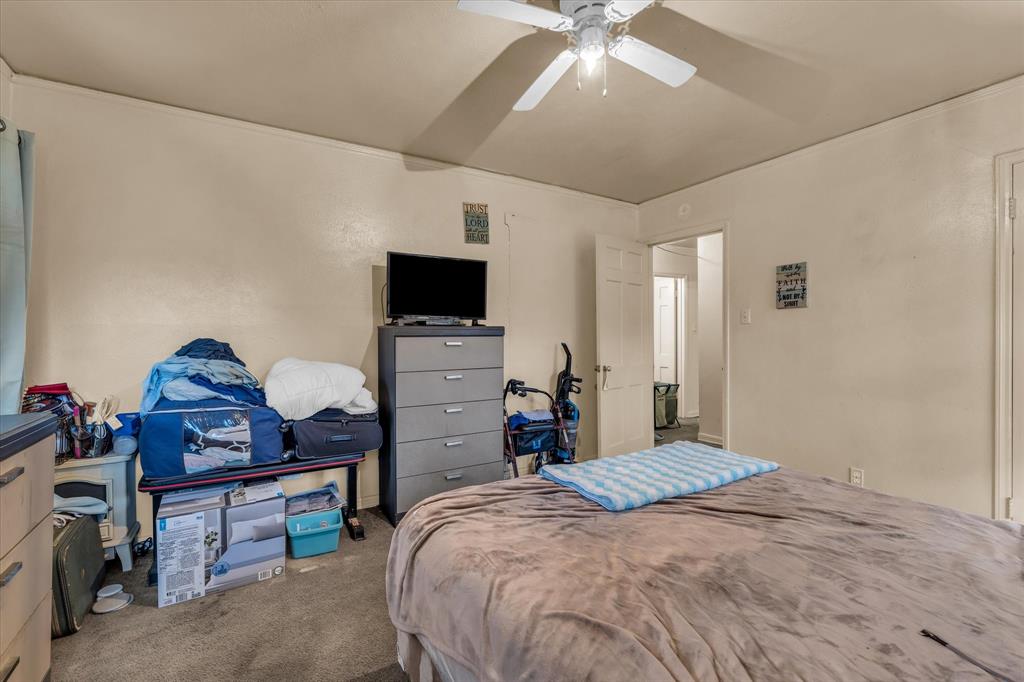 3412 Brook Circle