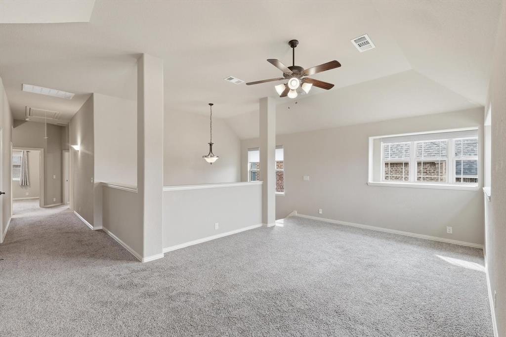 Willow Crk Xing - Residential