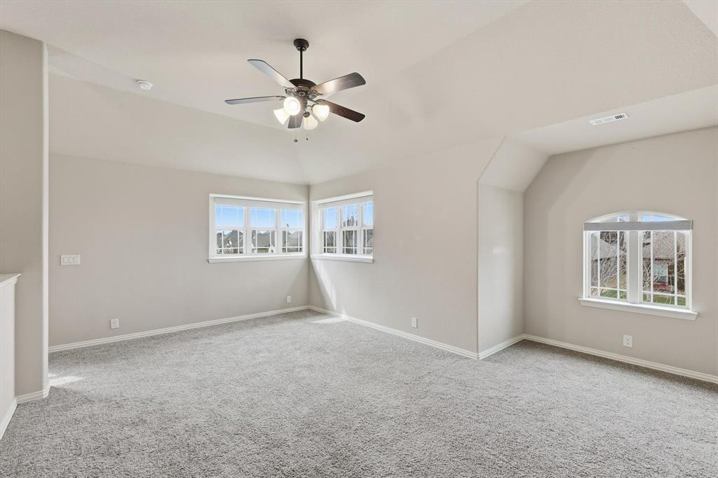 Willow Crk Xing - Residential