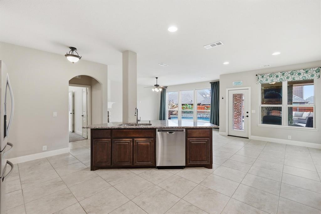 Willow Crk Xing - Residential