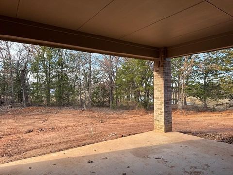 A home in Alvarado