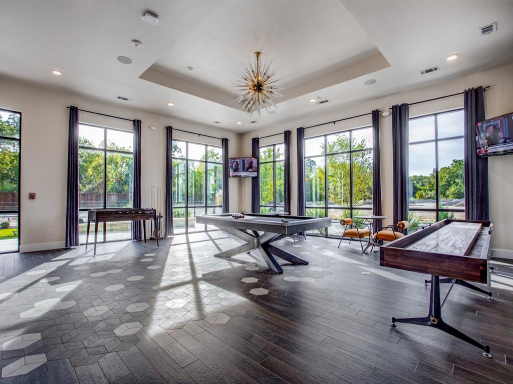 SoHo Square - Residential