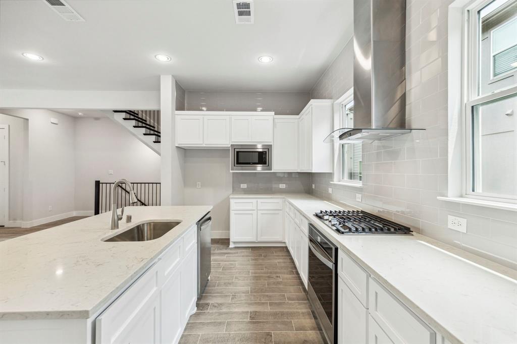 SoHo Square - Residential