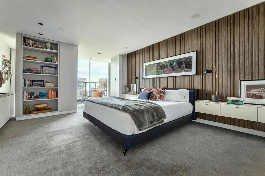 Park Towers Condominiums - Residential