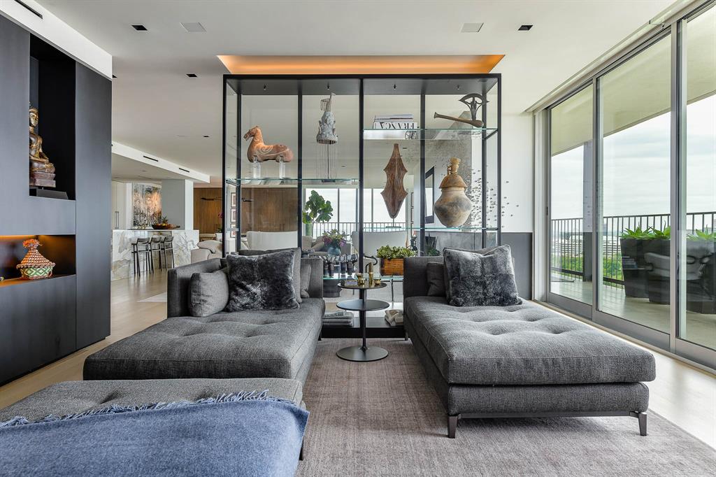 Park Towers Condominiums - Residential