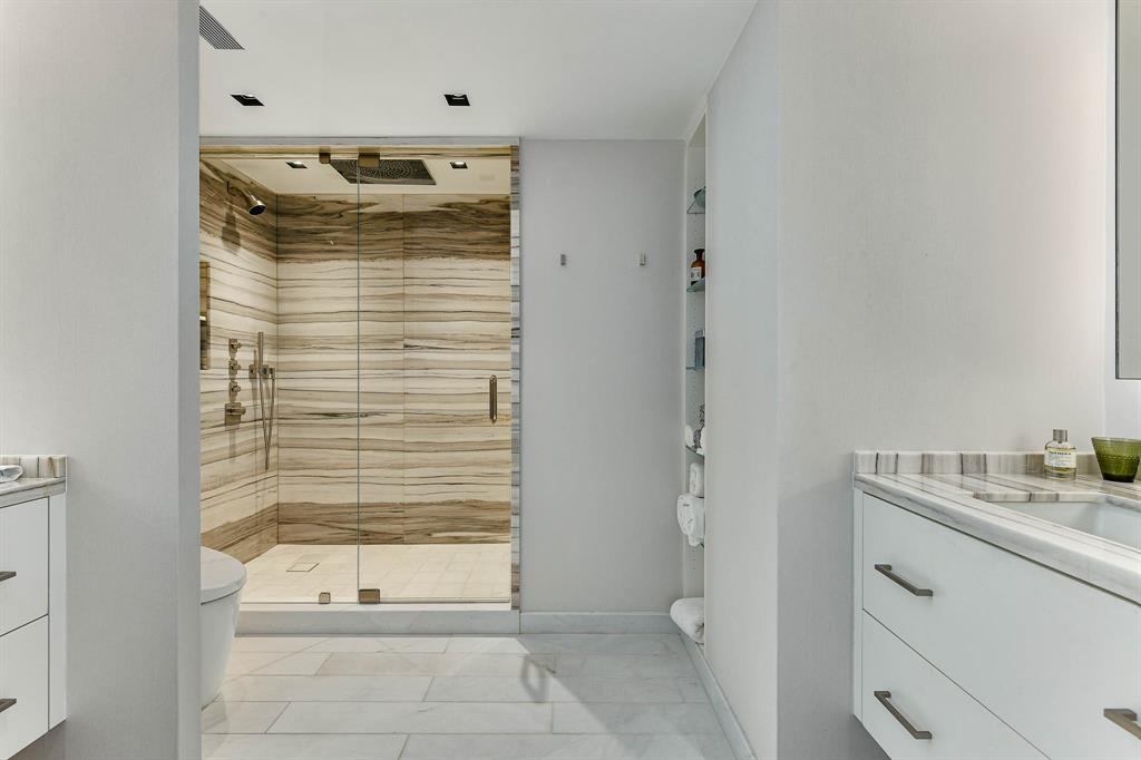 Park Towers Condominiums - Residential