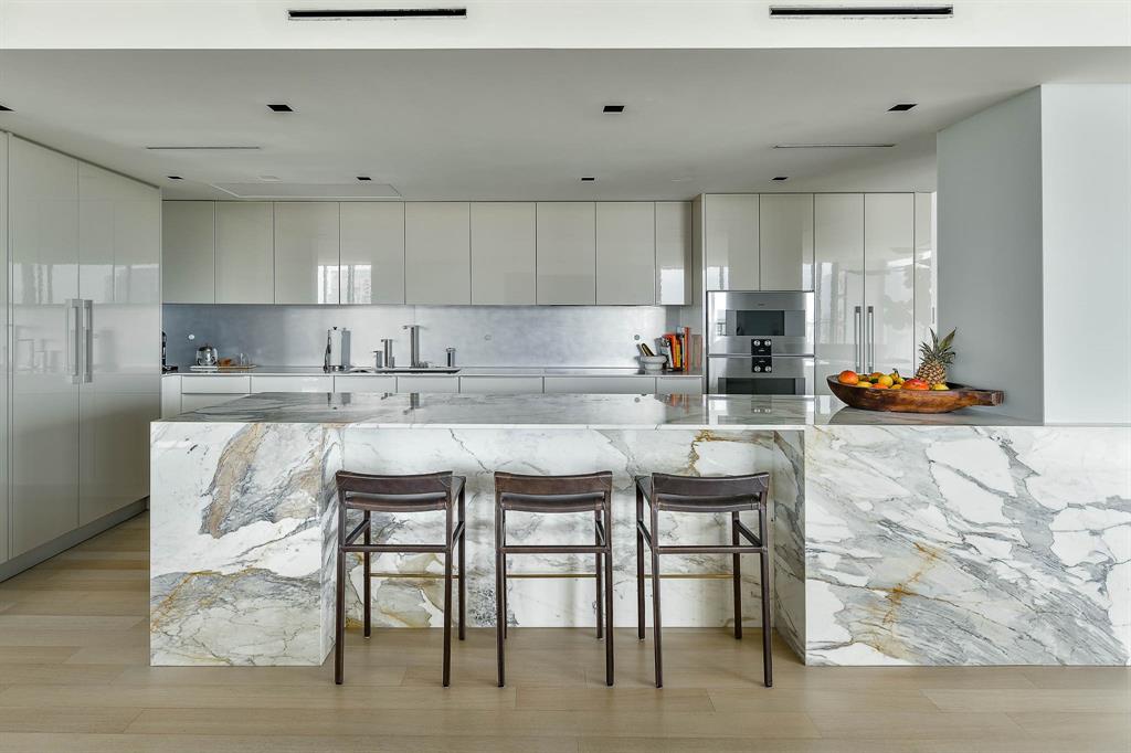 Park Towers Condominiums - Residential