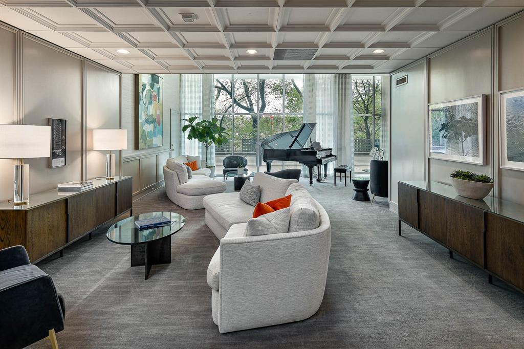 Park Towers Condominiums - Residential