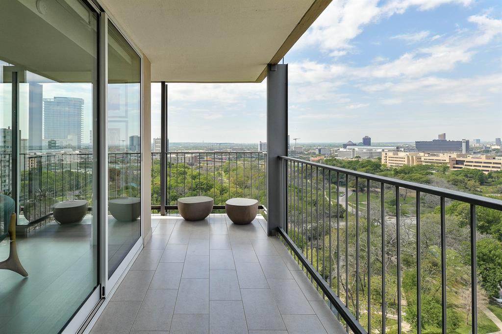 Park Towers Condominiums - Residential