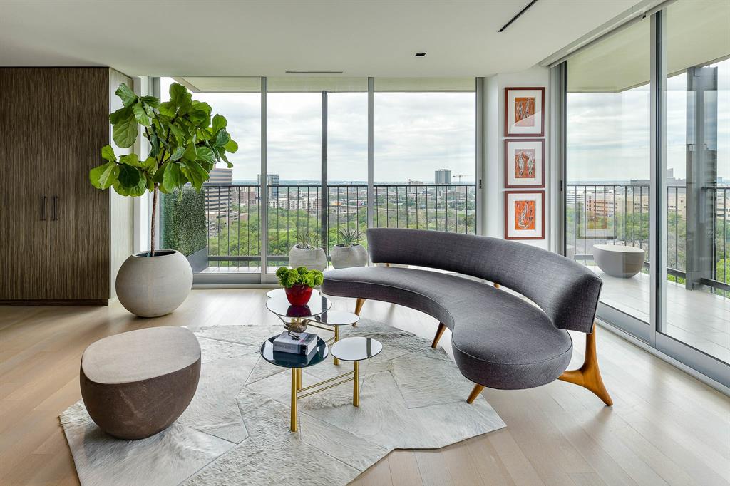 Park Towers Condominiums - Residential