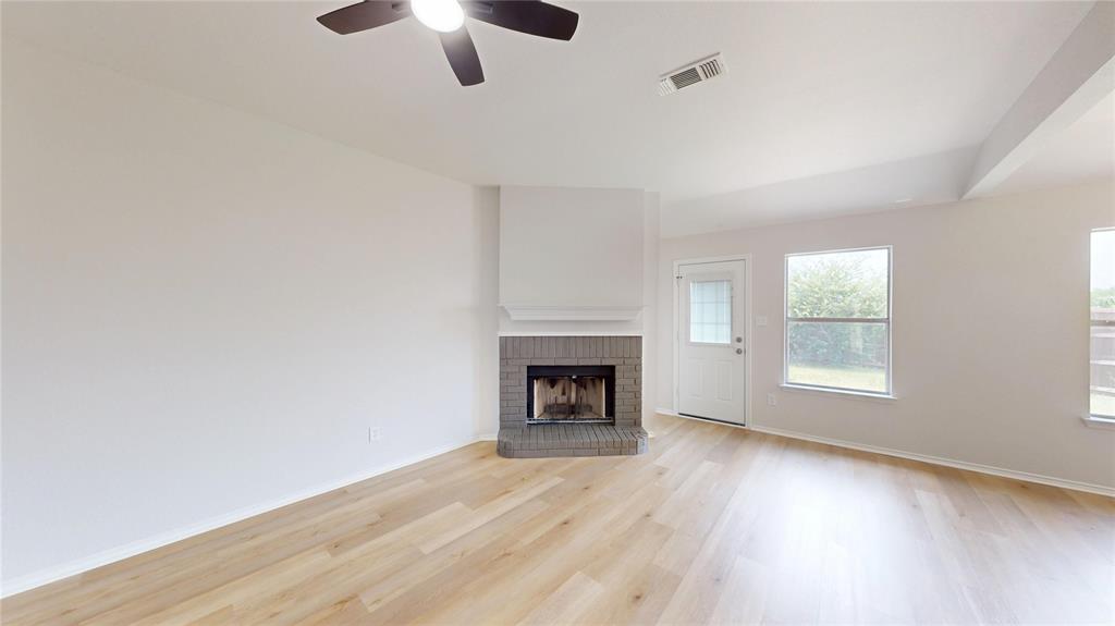 1524 Allen Drive