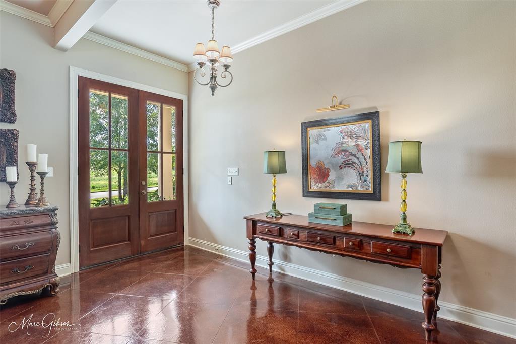 9472 Wrenwood Boulevard