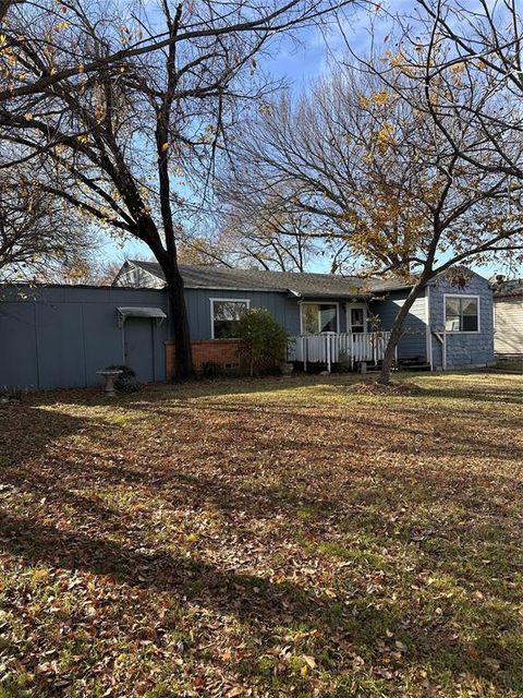 426 Goodyear Street Irving TX 75062