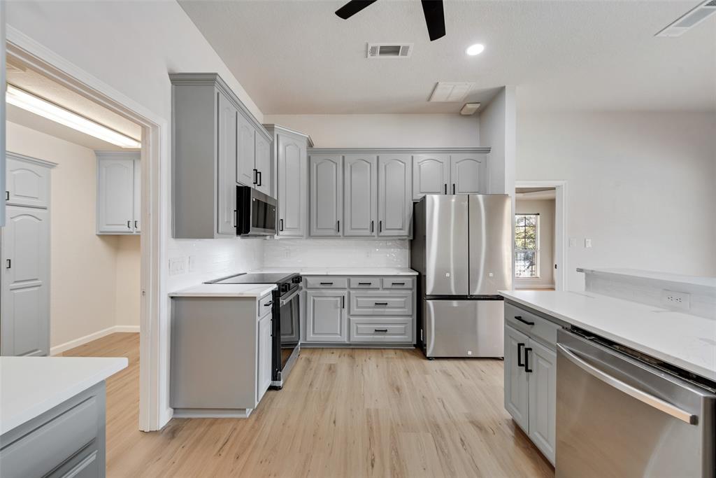 JM KIRKMAN - Residential