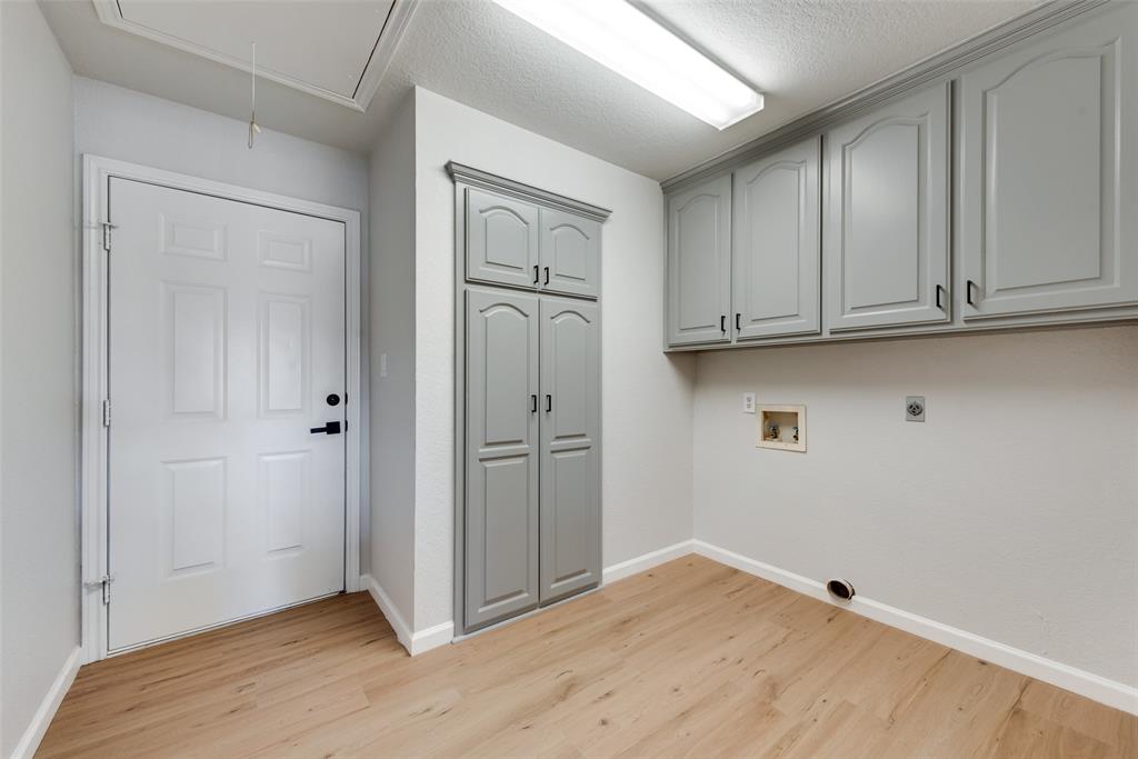 JM KIRKMAN - Residential