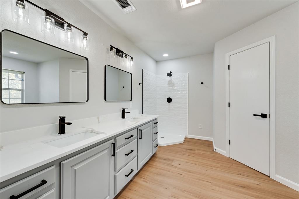 JM KIRKMAN - Residential