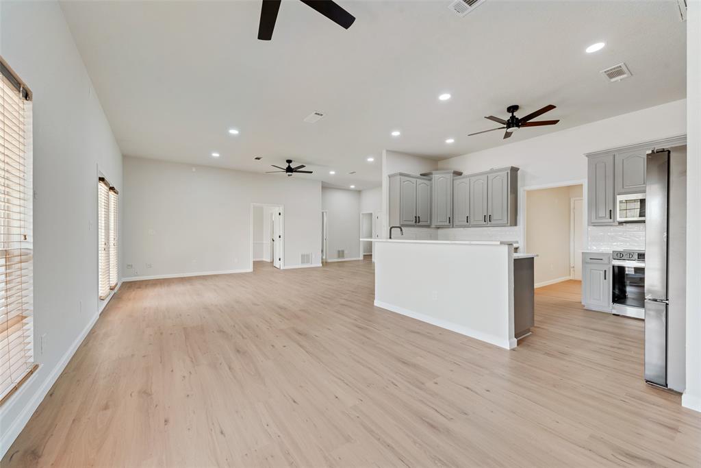 JM KIRKMAN - Residential