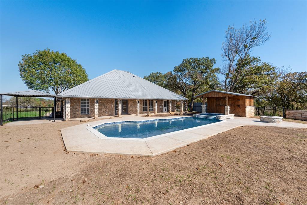 JM KIRKMAN - Residential