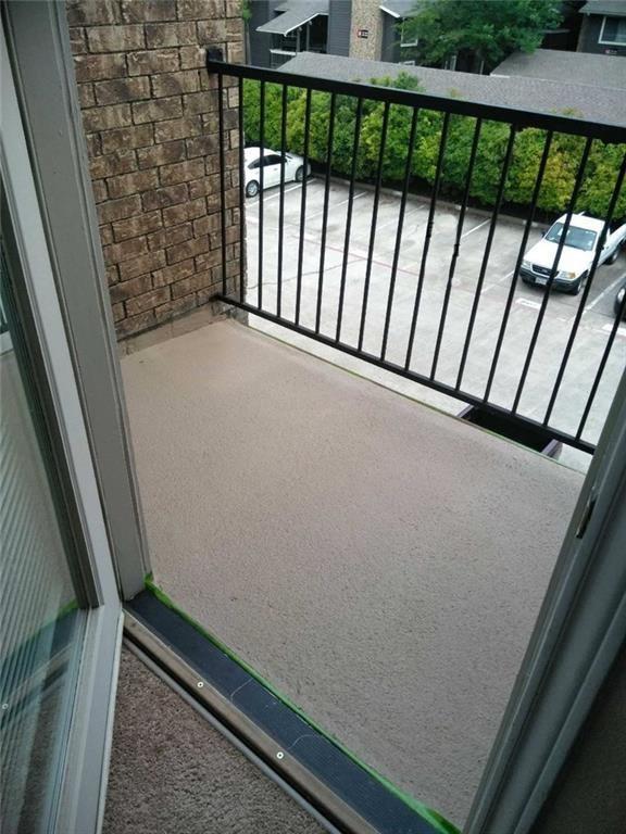 Richland Trace Condos - Residential