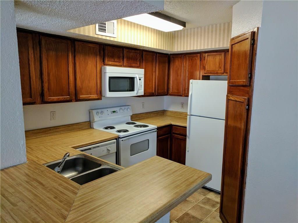 9803 Walnut Street 212