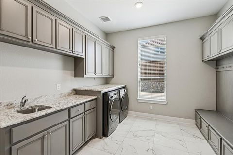 Tiny photo for 916 Savannah Trail, Southlake, TX 76092 (MLS # 21083944)