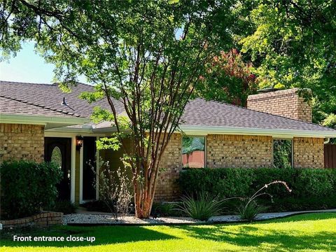 512 Oakcrest Drive Coppell TX 75019