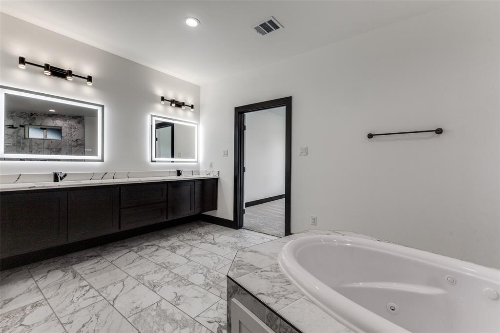 Country Club Shores - Residential