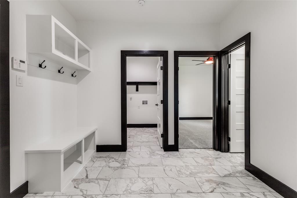 Country Club Shores - Residential