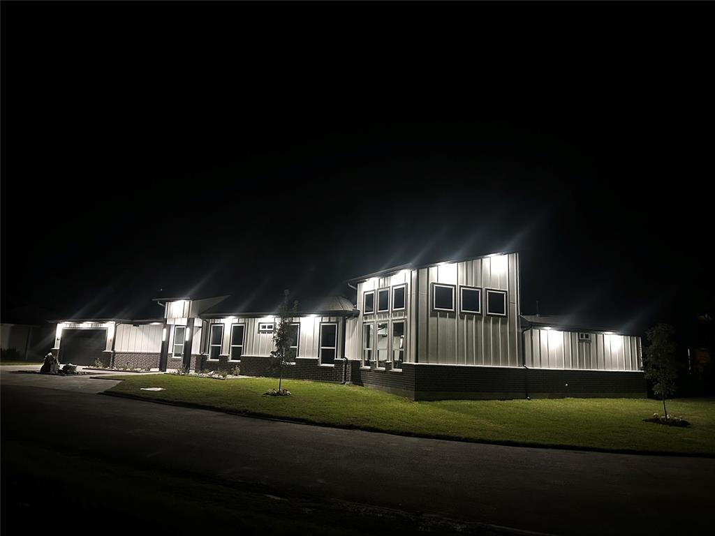 Country Club Shores - Residential