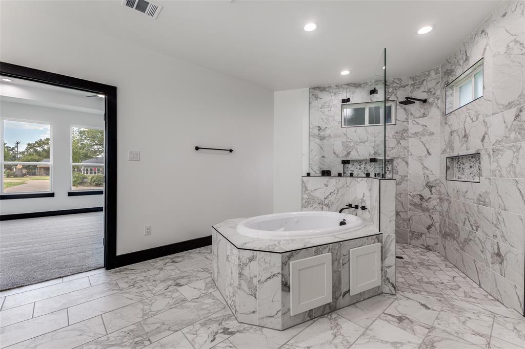 Country Club Shores - Residential