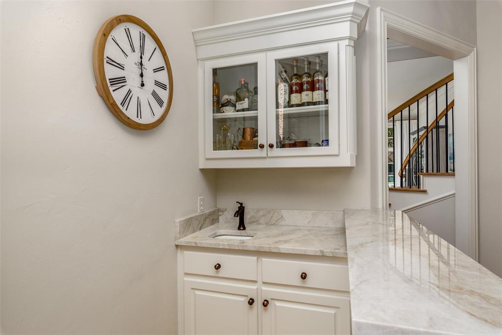 Kings Court Of Willow Bend - Residential