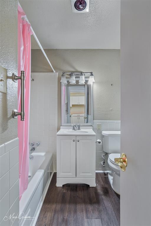 East Kings Court - Residential