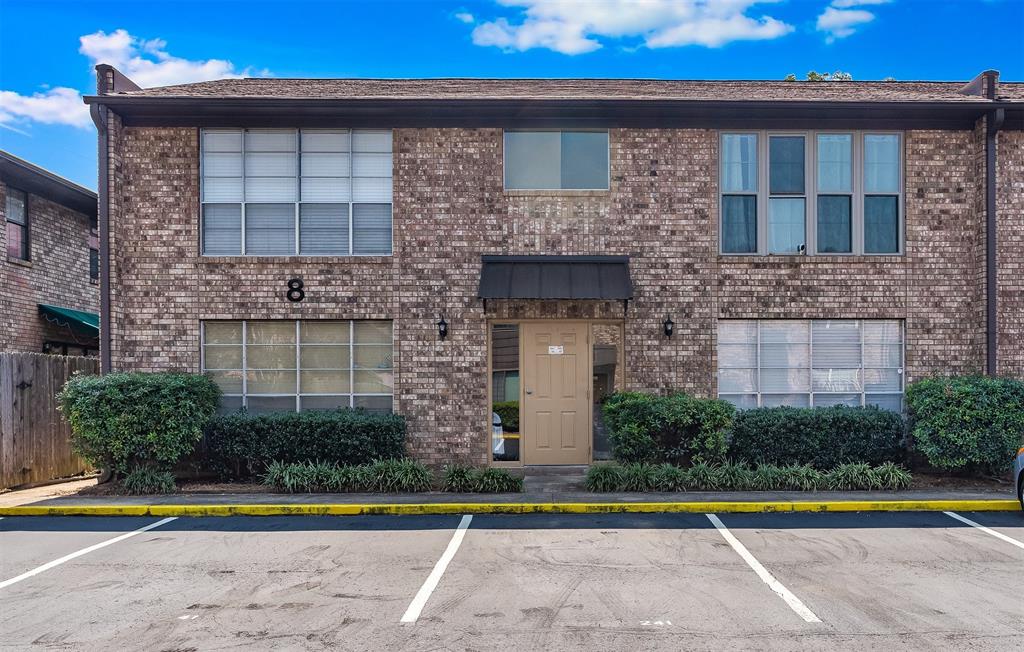 East Kings Court - Residential