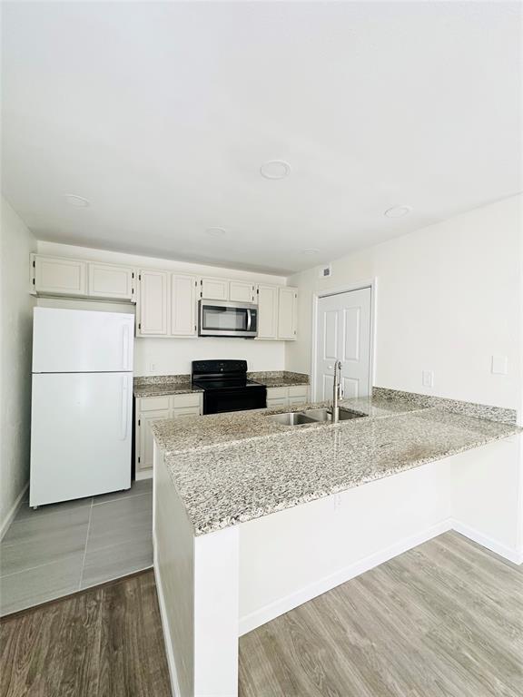 Photo 2 of 15 of 9603 Walnut Street 9102 condo