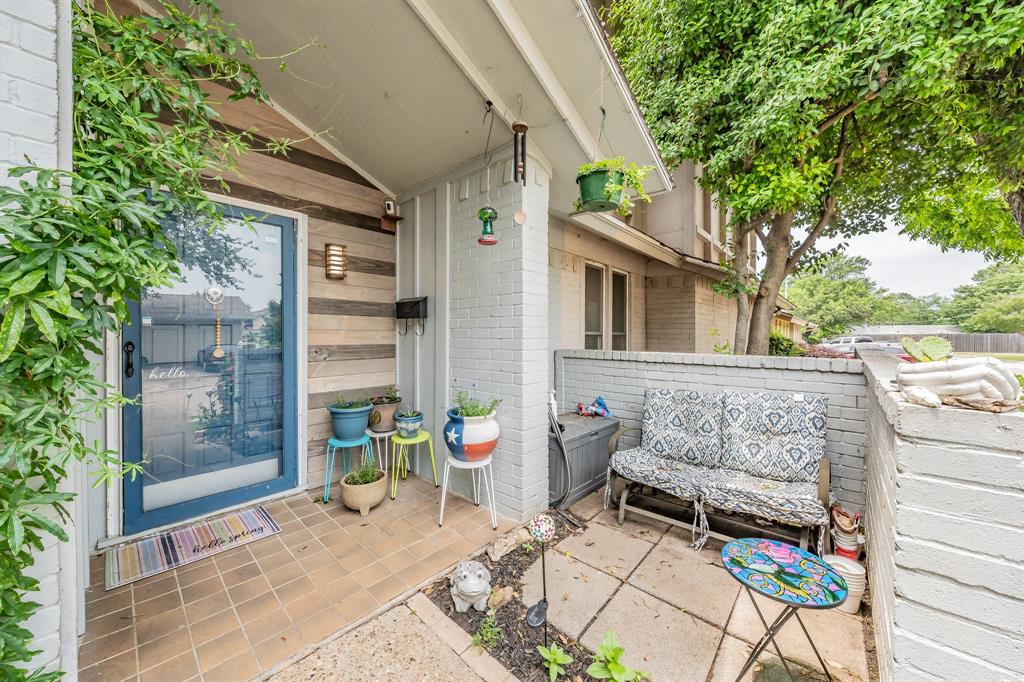 2216 Brigadoon Court