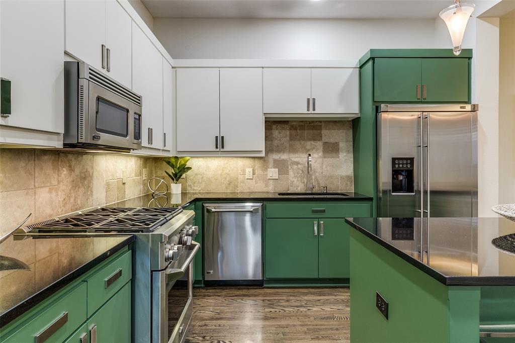 Regency At Lakewood Condos - Residential