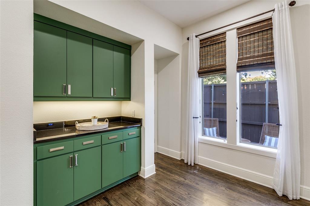 Regency At Lakewood Condos - Residential