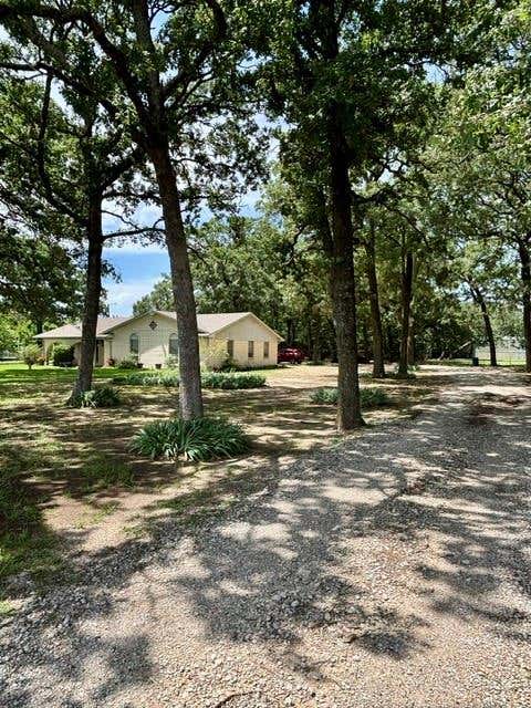 Photo of 3912 Fm 2324, Emory, TX 75440 (MLS # 21301757)