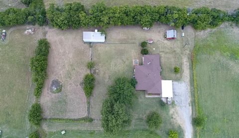 Tiny photo for 651 Gregory Street #1, Weatherford, TX 76087 (MLS # 21341027)