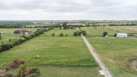 Tiny photo for 651 Gregory Street #1, Weatherford, TX 76087 (MLS # 21341027)
