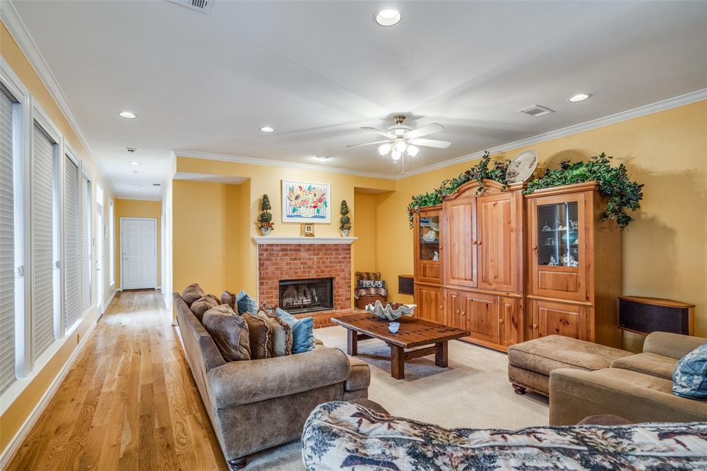 Summitt Lawn - Residential