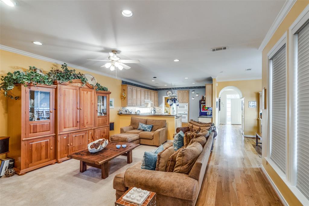 Summitt Lawn - Residential