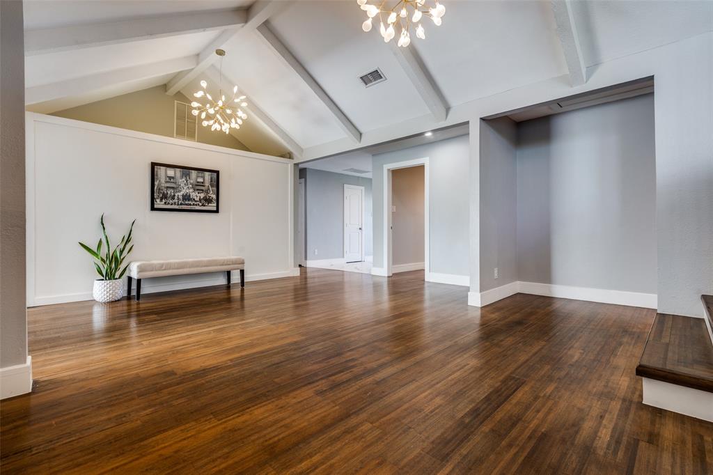 2910 S Country Club Road