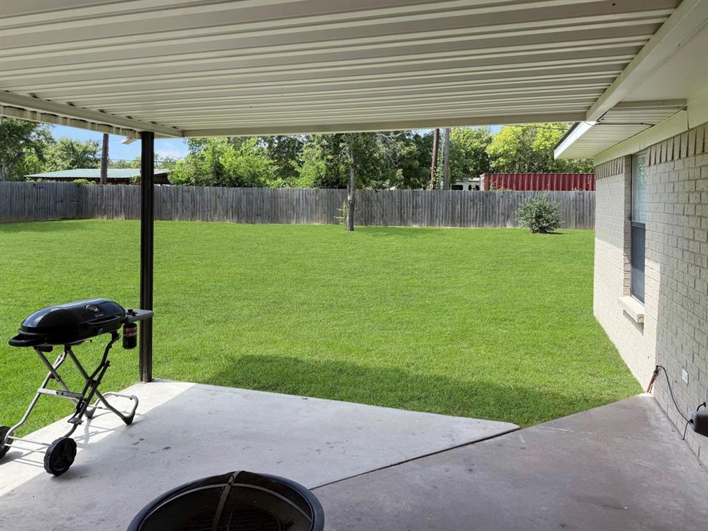 Lake Brenda - Residential