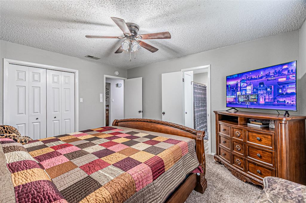 Lake Brenda - Residential