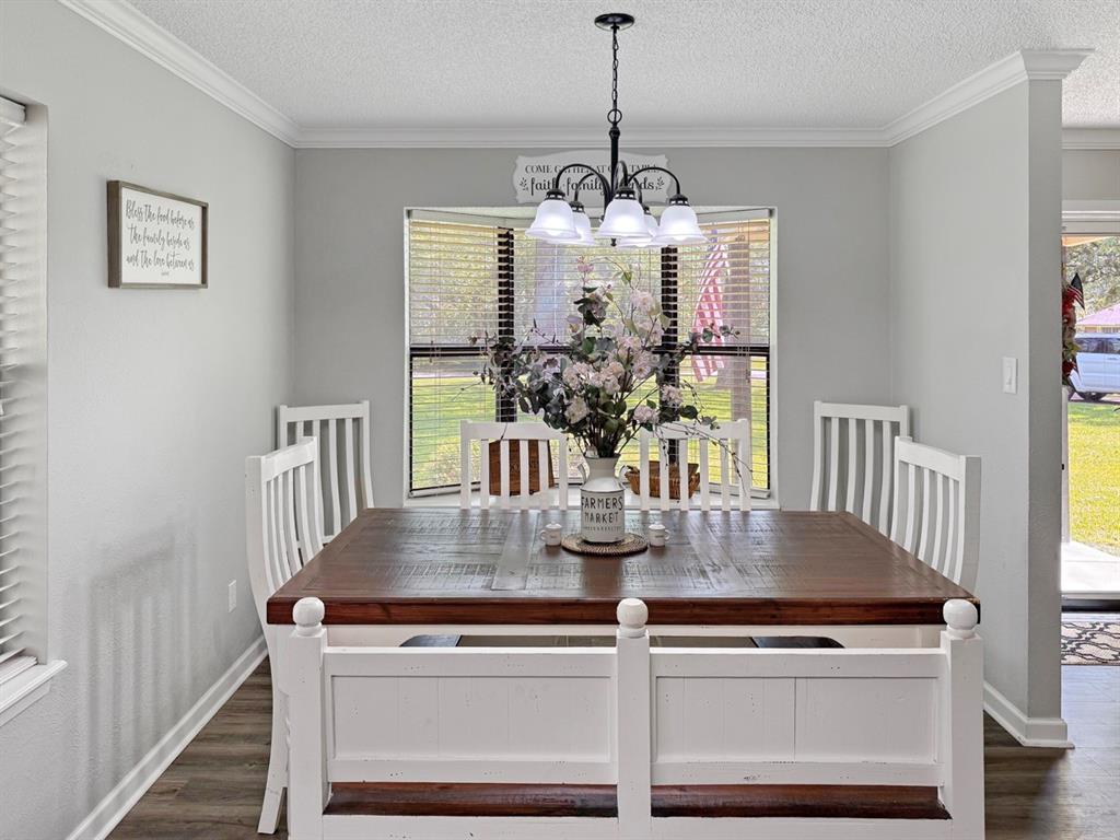 Lake Brenda - Residential