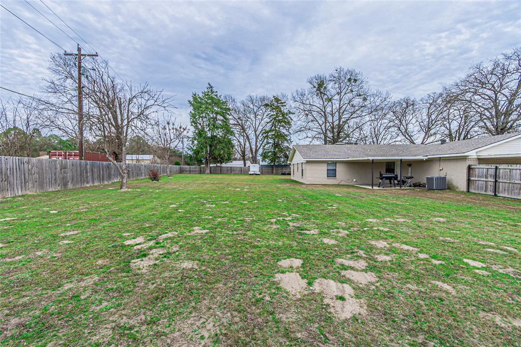 Lake Brenda - Residential
